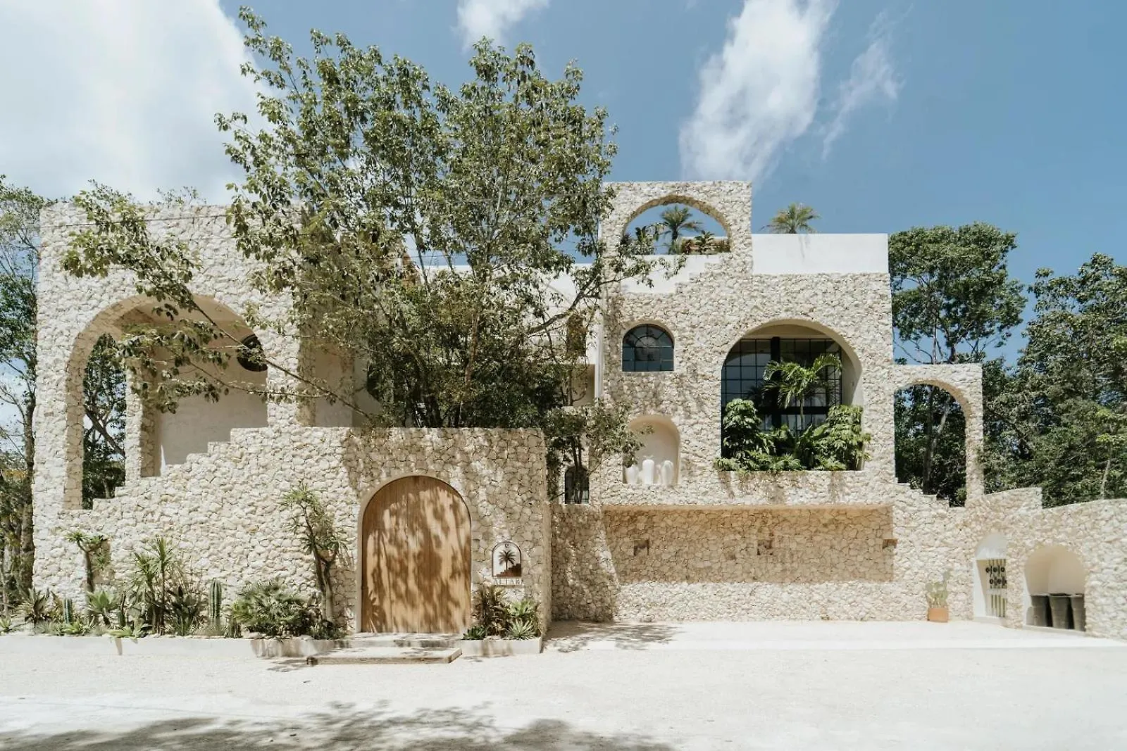 Design Casa Patchouli With Private Pool And Loung의 연락처